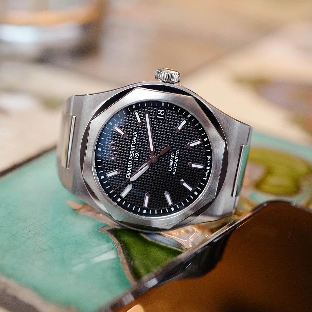 Laureato 42 mm