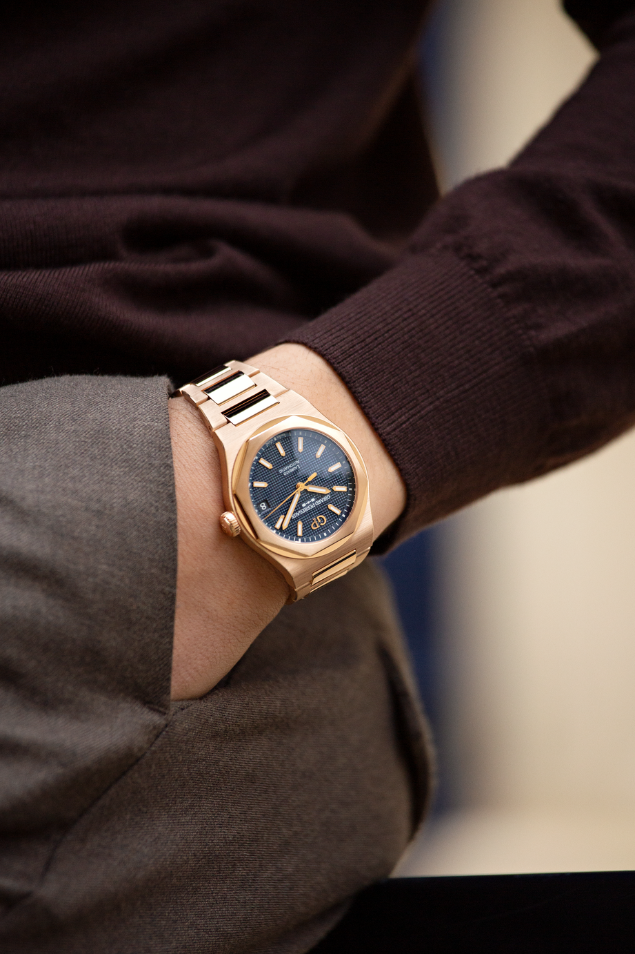 Laureato 42 mm