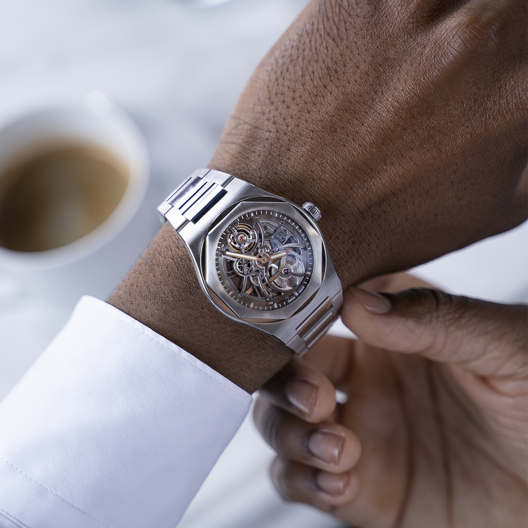 Laureato Skeleton