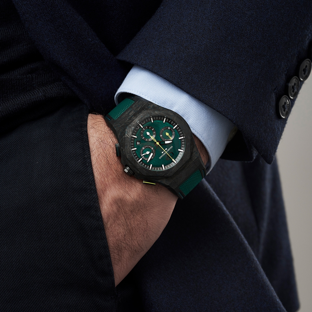 Laureato Absolute Chronograph Aston Martin F1 Edition