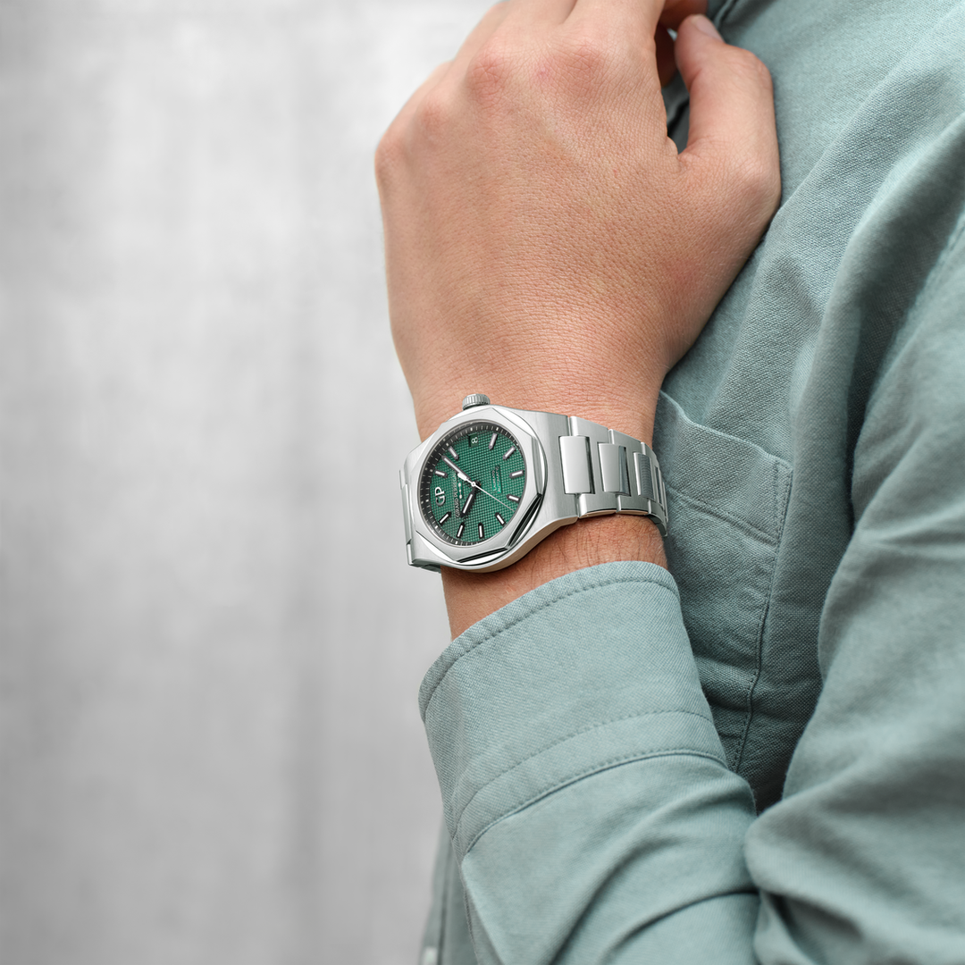 Laureato 42 mm