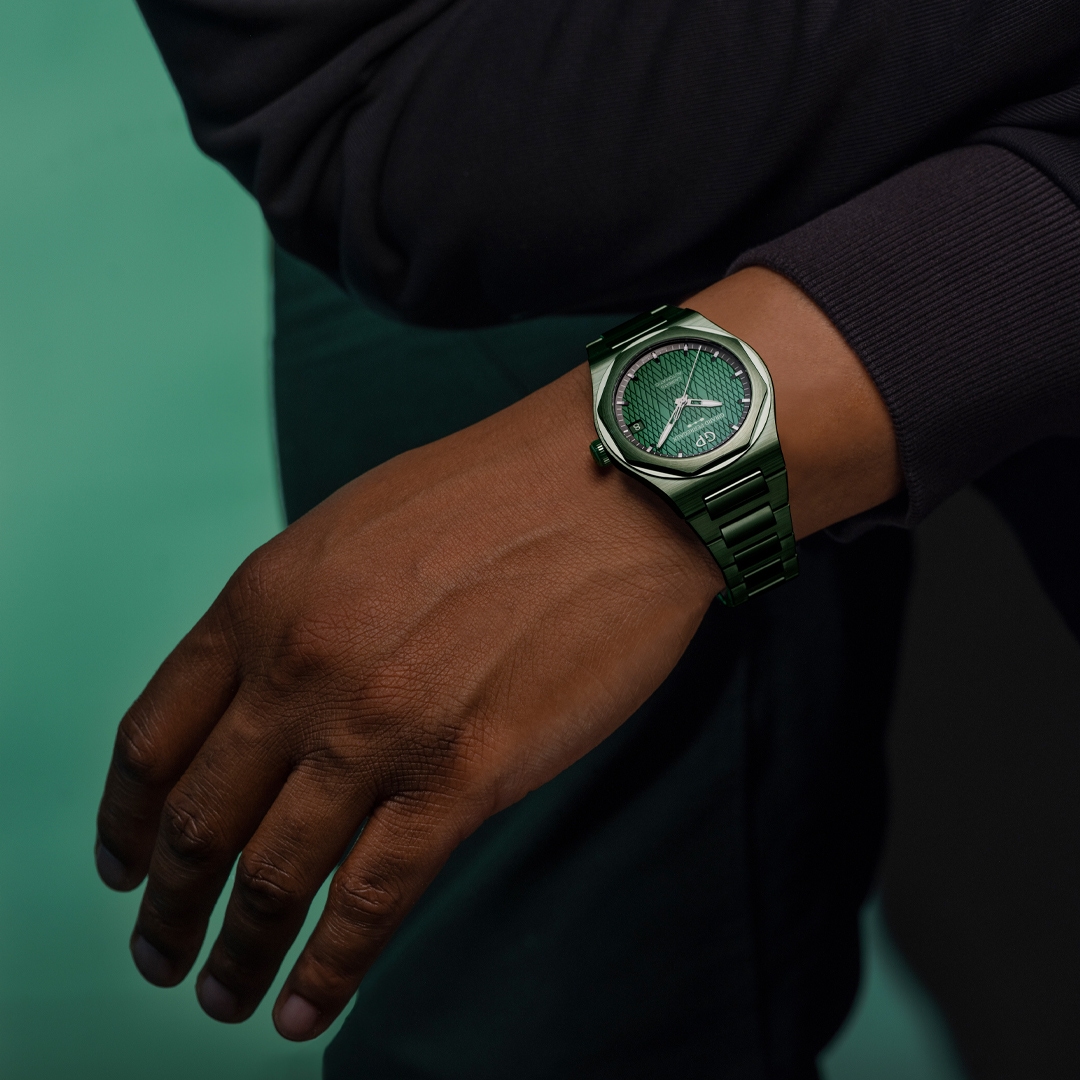 Laureato 42 mm Green Ceramic Aston Martin Edition