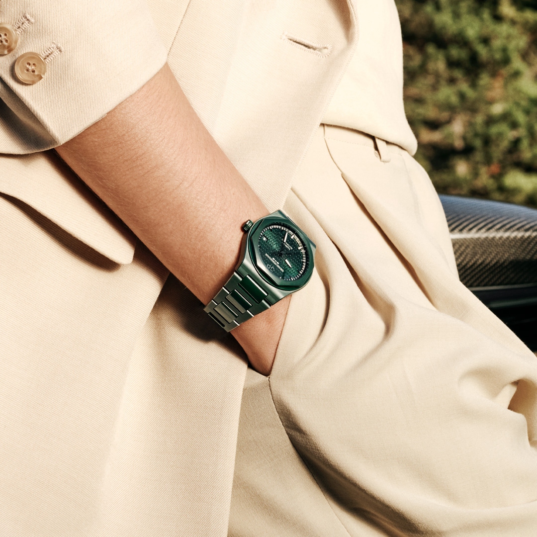 Laureato 38 mm Green Ceramic Aston Martin Edition