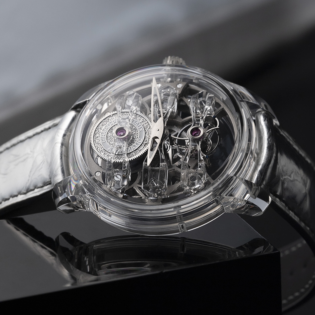 Quasar Light Tourbillon with Three Bridges