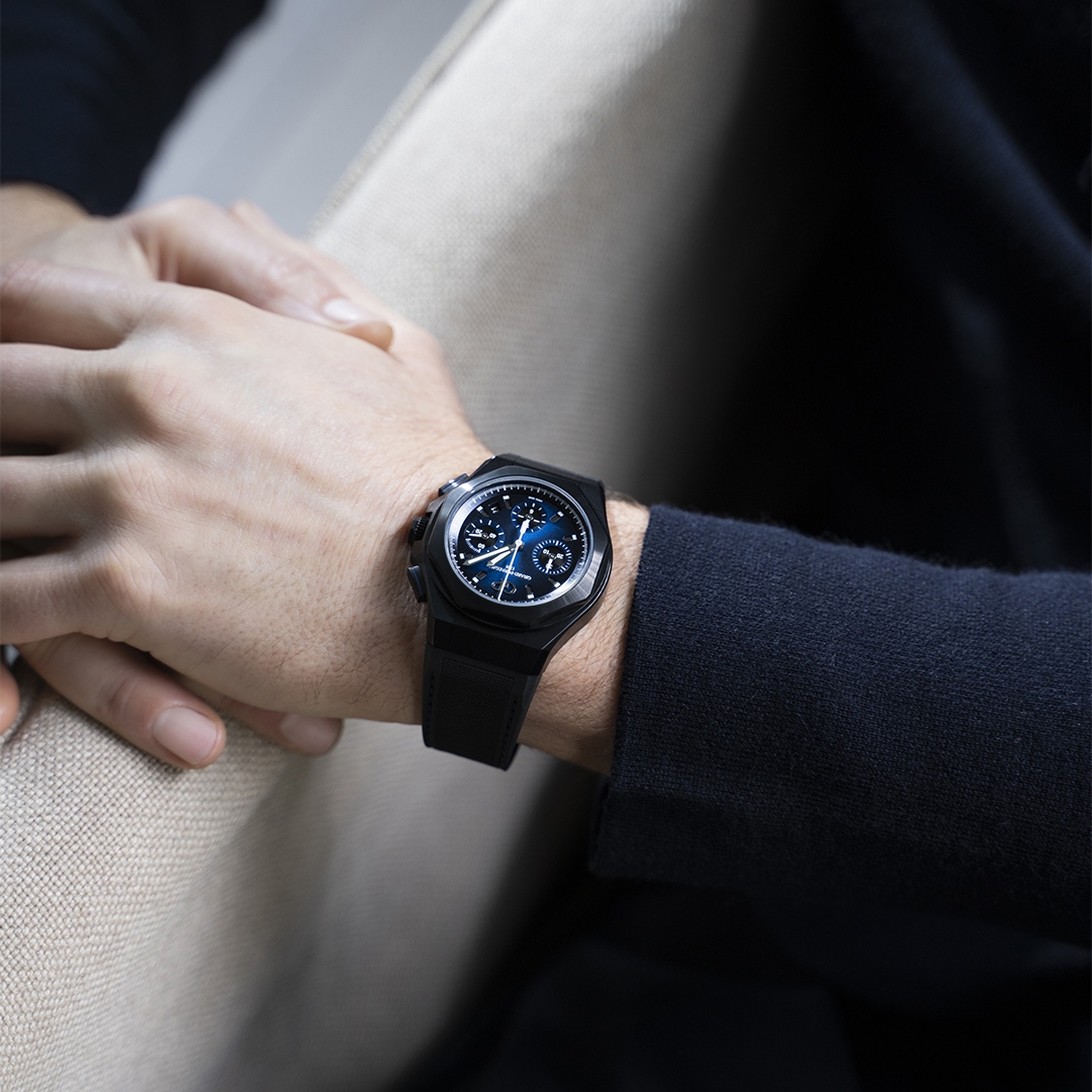 Laureato Absolute Chronograph