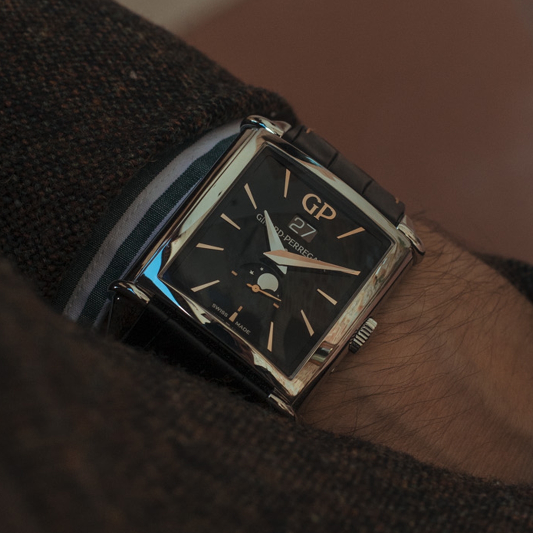 Vintage 1945 Infinity Edition