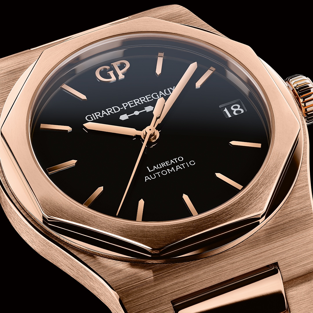 Laureato 42 mm